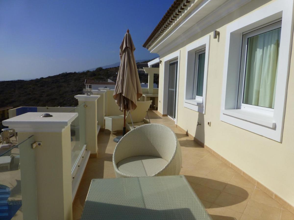 Villa Juliana 아데제 외부 사진